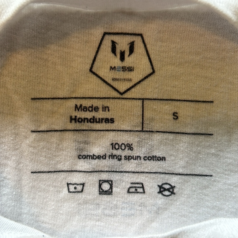 Messi Miami Heatwave Small Kid's Graphic T-Shirt - Picture 5 of 6